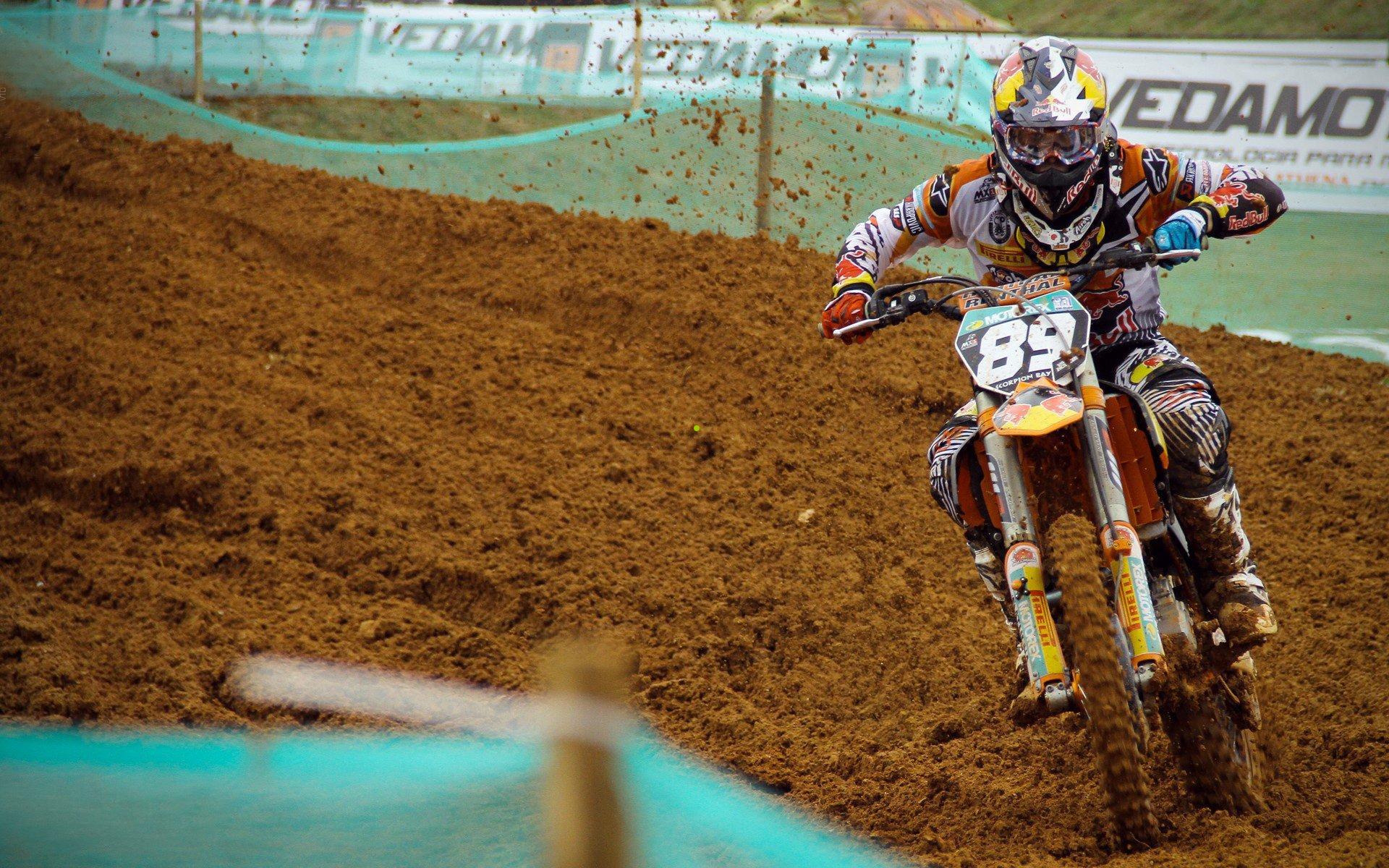 DOTA2天梯赛季革新,半年周期与奖章系统重塑竞技格局